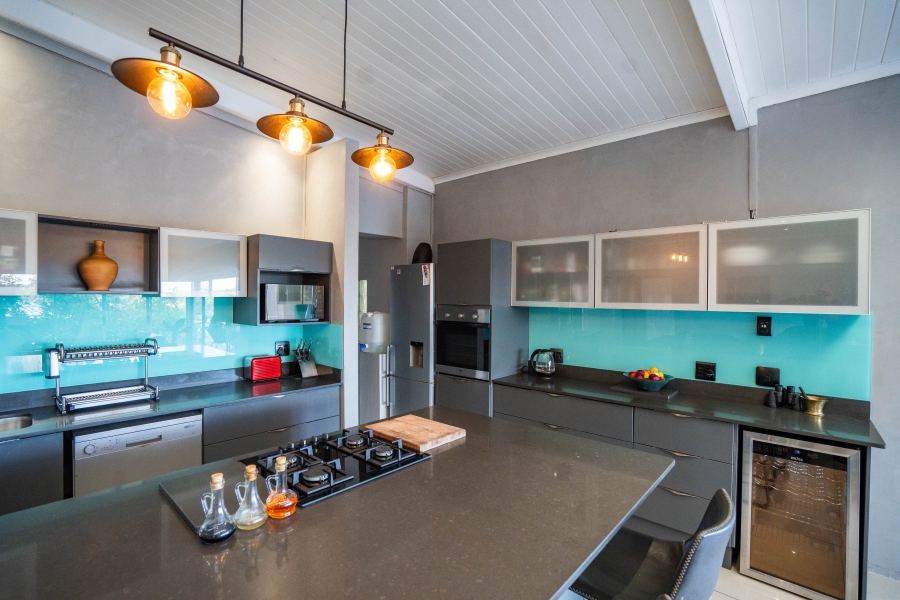 4 Bedroom Property for Sale in East Bank Eastern Cape